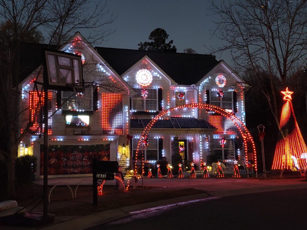 Photo 1 of The Hard Family Christmas Lights