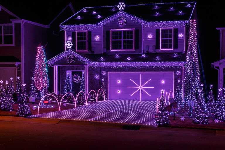 Photo 2 of Christmas Lights at Station Drive