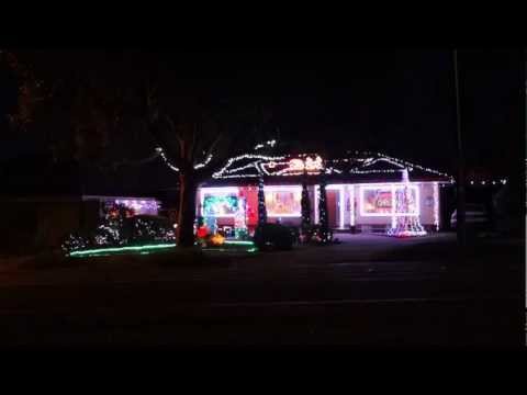 Ryan’s Christmas Lights 2012: Amazing Grace