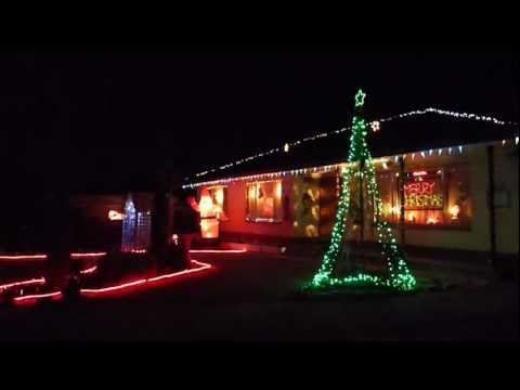 Ryan’s Christmas Lights 2011: Angels We Have Heard