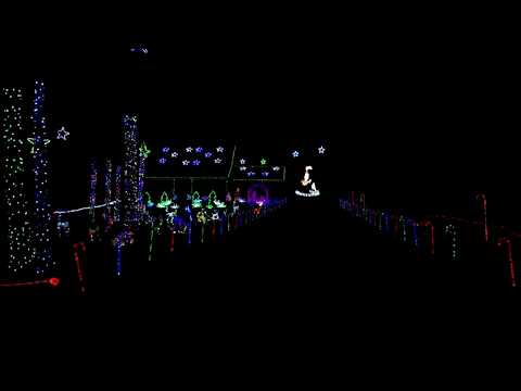Dueling Jingle Bells 2016