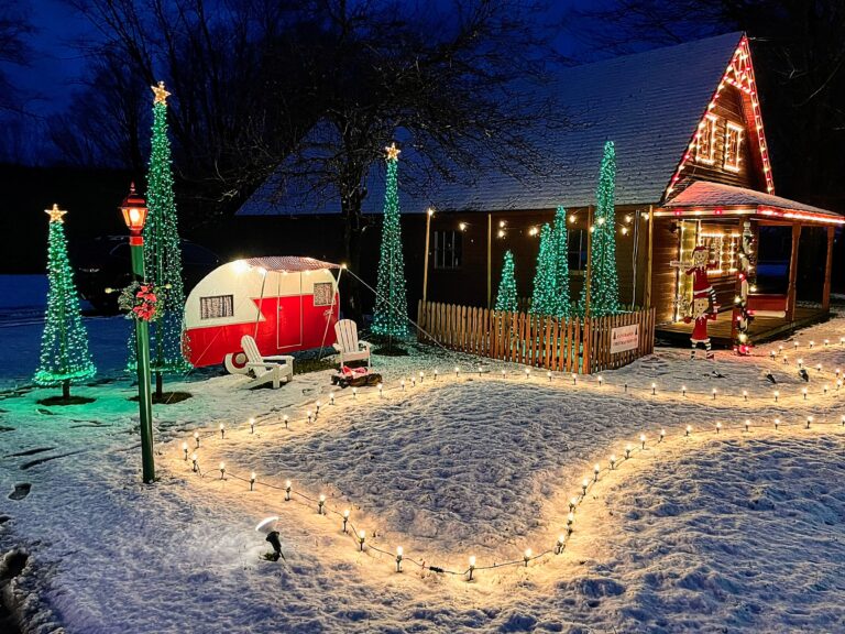 Photo 6 of Christmas in Vermont