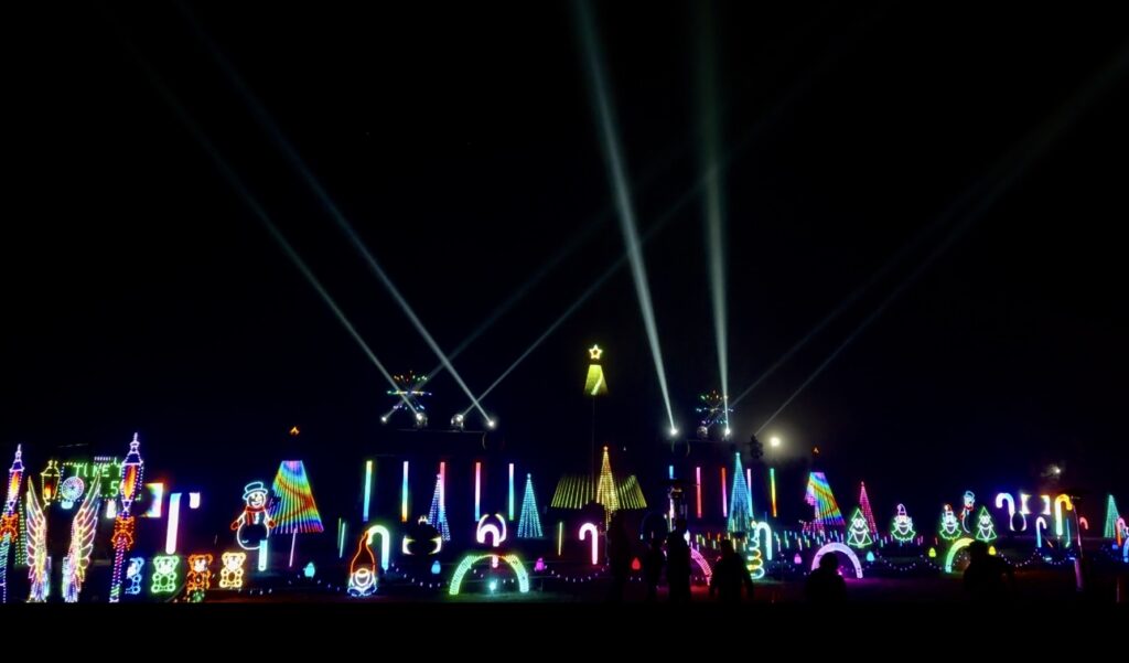 Photo 2 of Muddy Creek Christmas Lights